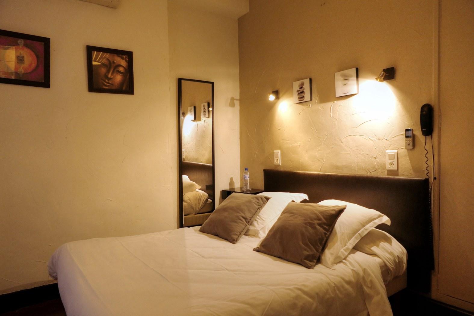 Citotel Hotel De Provence Оранж Екстериор снимка