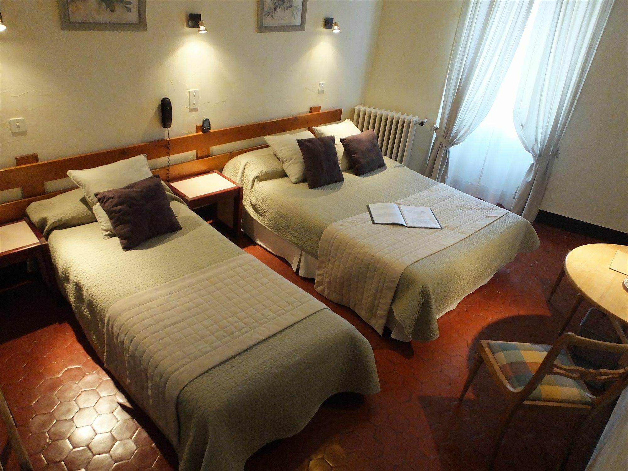 Citotel Hotel De Provence Оранж Екстериор снимка